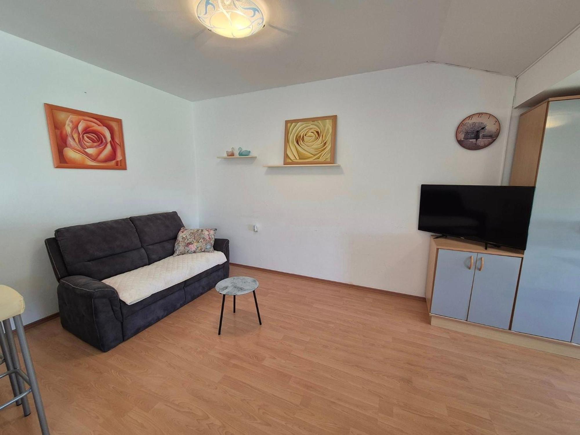 Apartments Velinka Mundanije Eksteriør bilde