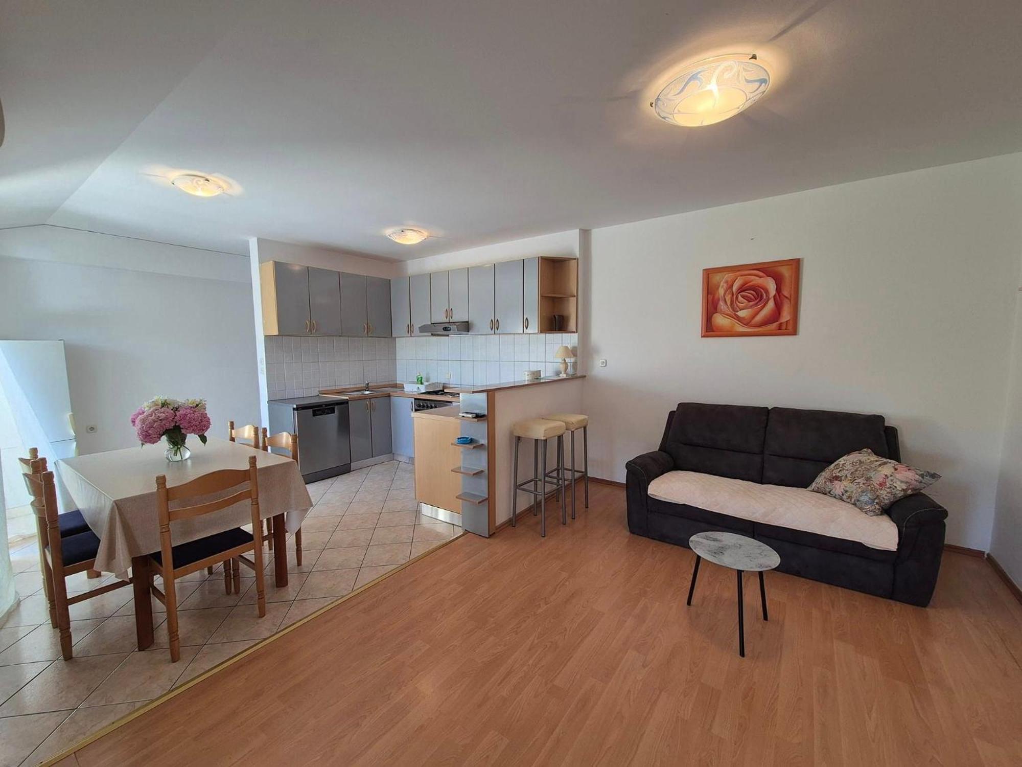 Apartments Velinka Mundanije Eksteriør bilde